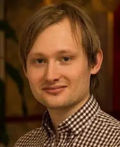 ROMAN SEMENOV